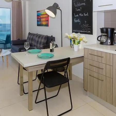Blue Pearl Apartment